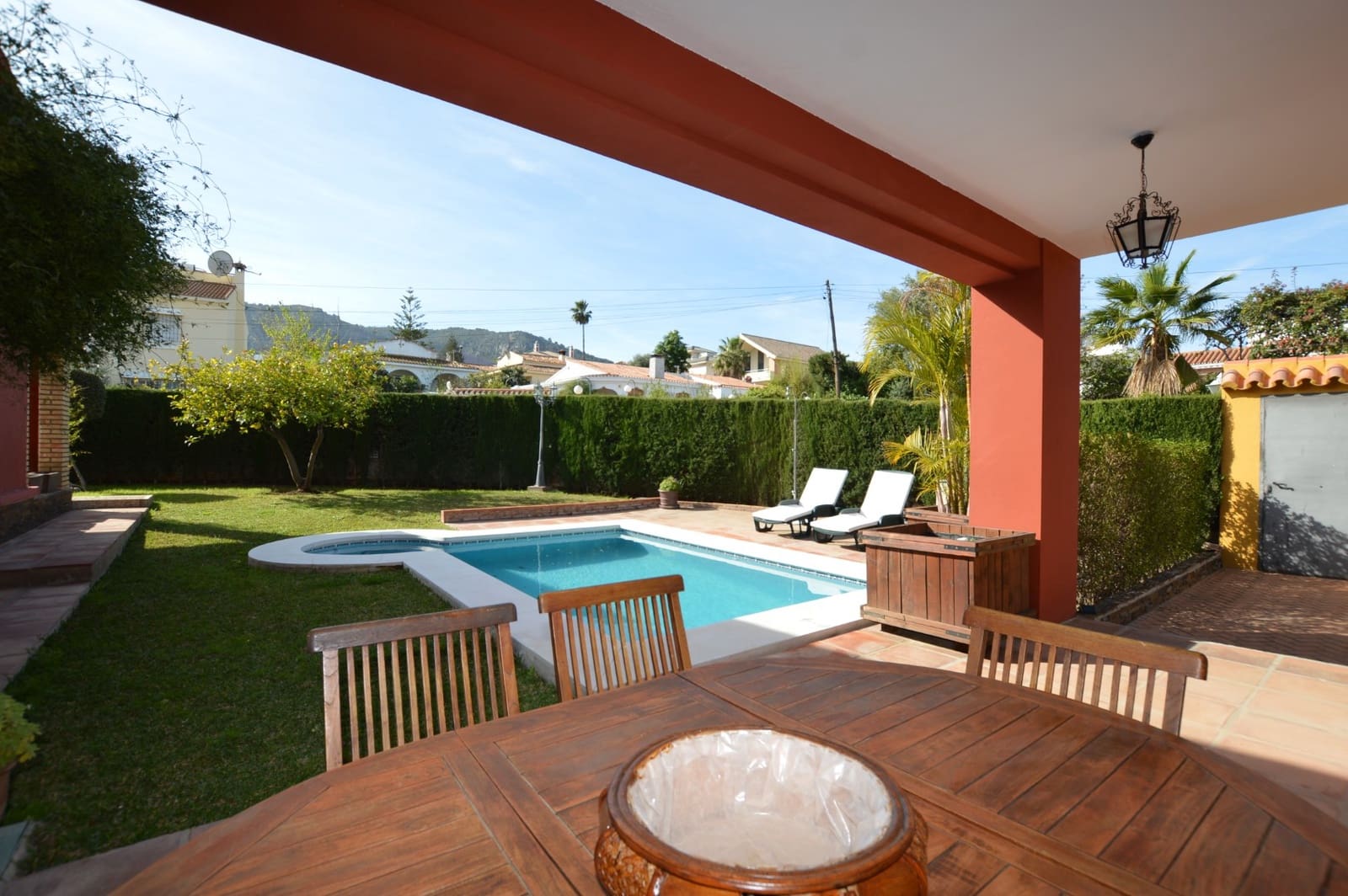 3 bedroom Villa for rent in Alhaurin de la Torre with pool - € 2,800 (Ref: 8125059)