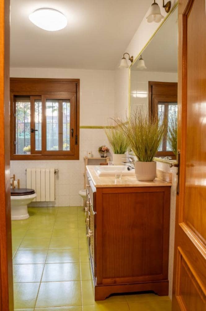 3 bedroom Villa for rent in Alhaurin de la Torre with pool - € 2,800 (Ref: 8125059)