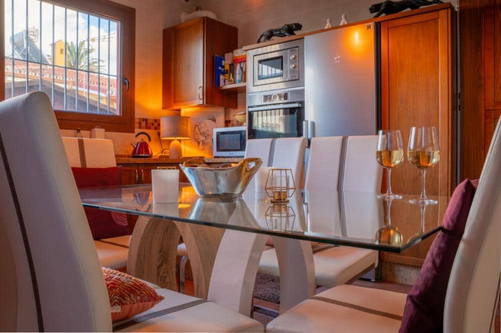 3 bedroom Villa for rent in Alhaurin de la Torre with pool - € 2,800 (Ref: 8125059)