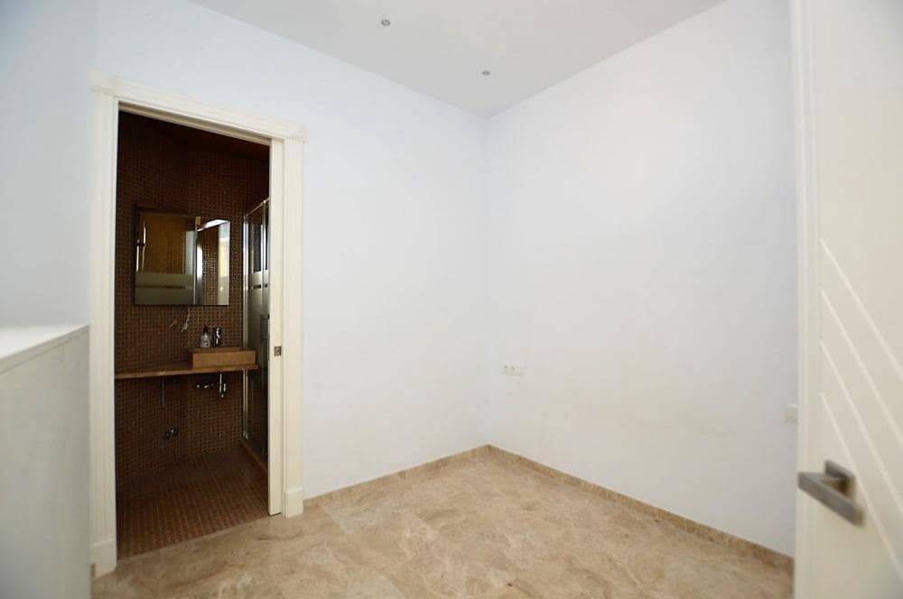 5 bedroom Villa for rent in Alhaurin el Grande with pool - € 3,500 (Ref: 8168211)