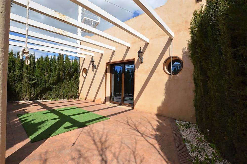 5 bedroom Villa for rent in Alhaurin el Grande with pool - € 3,500 (Ref: 8168211)