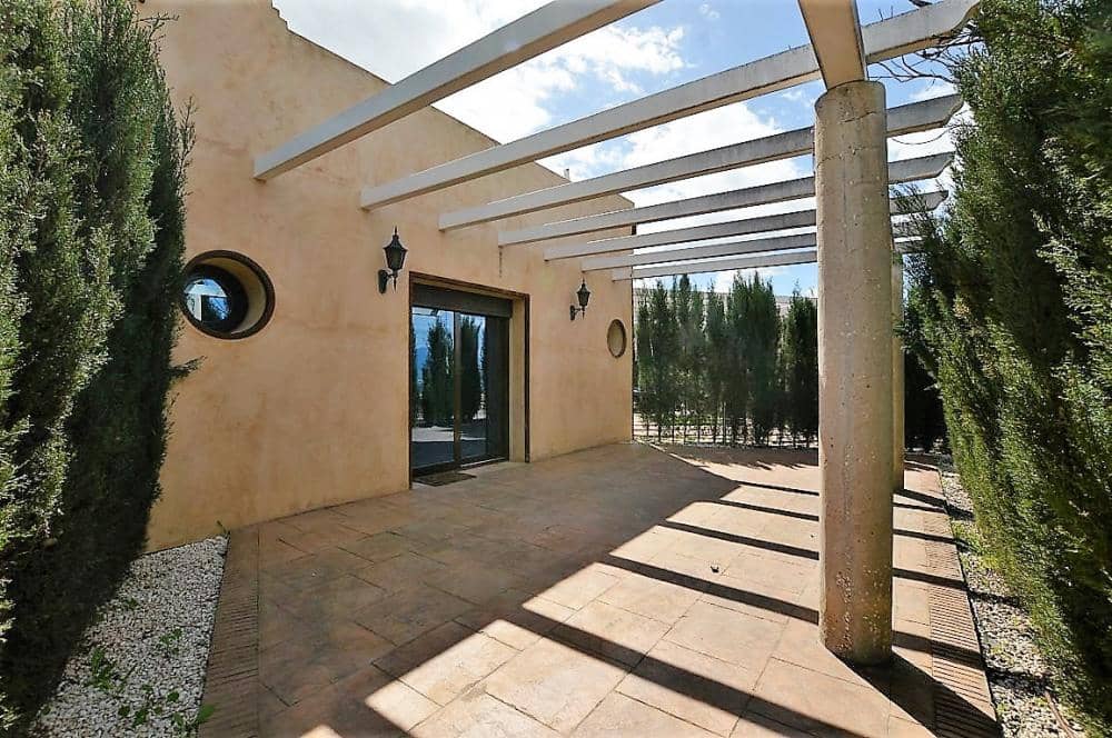 5 bedroom Villa for rent in Alhaurin el Grande with pool - € 3,500 (Ref: 8168211)