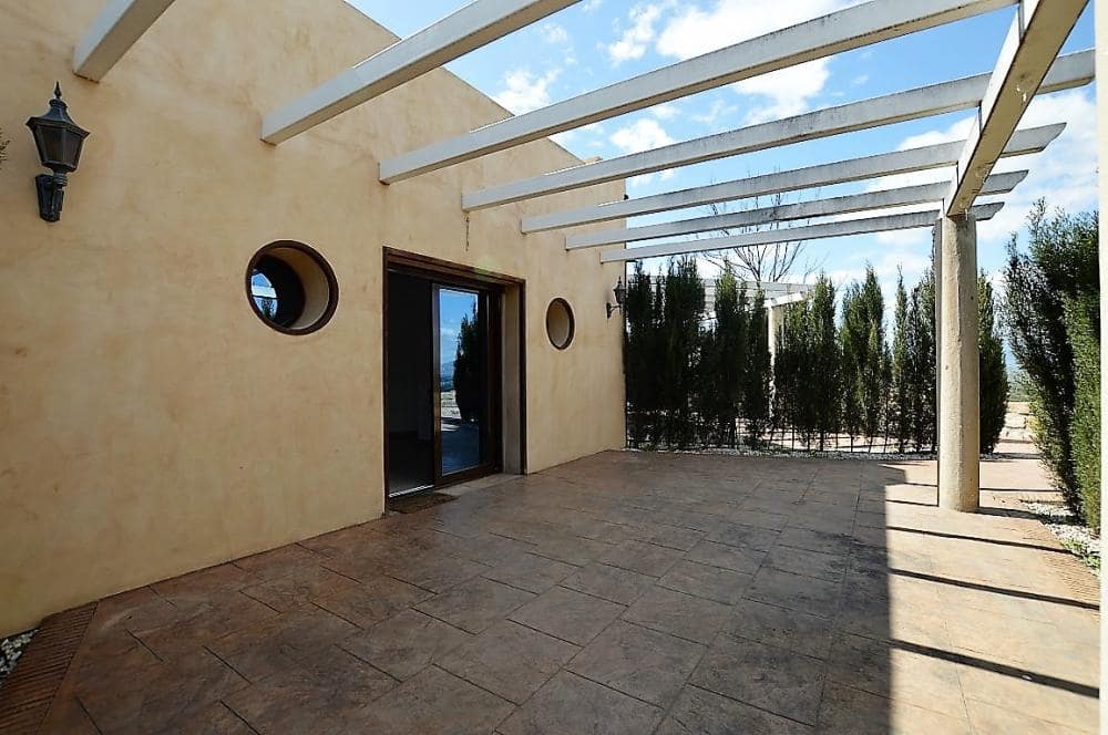 5 bedroom Villa for rent in Alhaurin el Grande with pool - € 3,500 (Ref: 8168211)