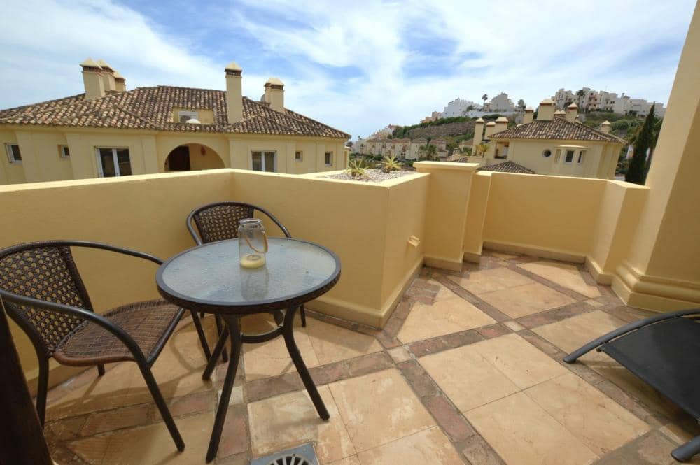 3 bedroom Apartment for sale in Bahia de Casares with pool garage - € 595,000 (Ref: 8338972)