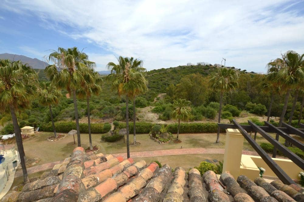 3 bedroom Apartment for sale in Bahia de Casares with pool garage - € 595,000 (Ref: 8338972)