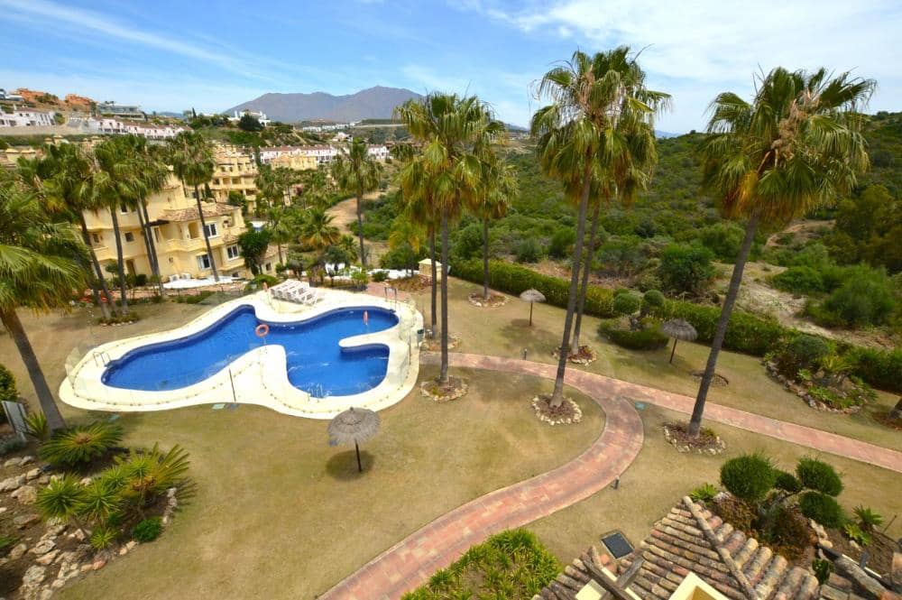 3 bedroom Apartment for sale in Bahia de Casares with pool garage - € 595,000 (Ref: 8338972)
