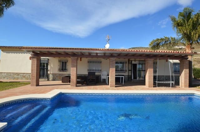 4 bedroom Villa for rent in Alhaurín el Grande with pool - € 2,000 (Ref: 8545490)