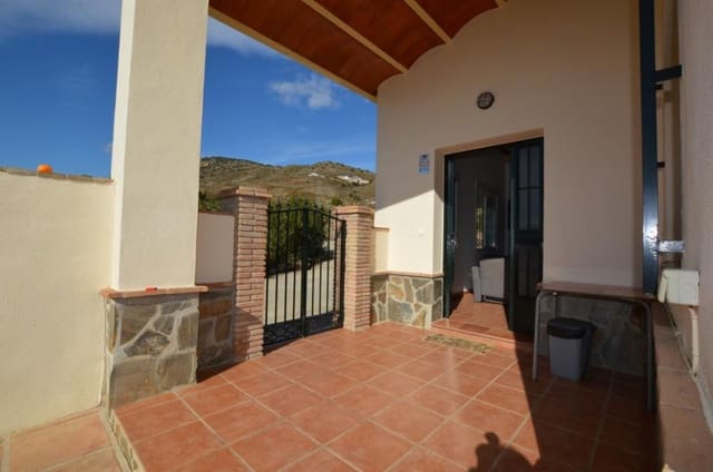 4 bedroom Villa for rent in Alhaurín el Grande with pool - € 2,000 (Ref: 8545490)