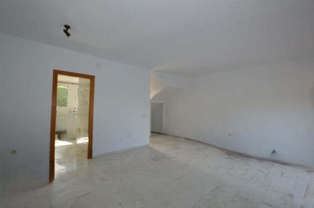 3 sypialnia Dom do wynajęcia w Alhaurín el Grande z basenem - 1 500 € (Ref: 8596113)