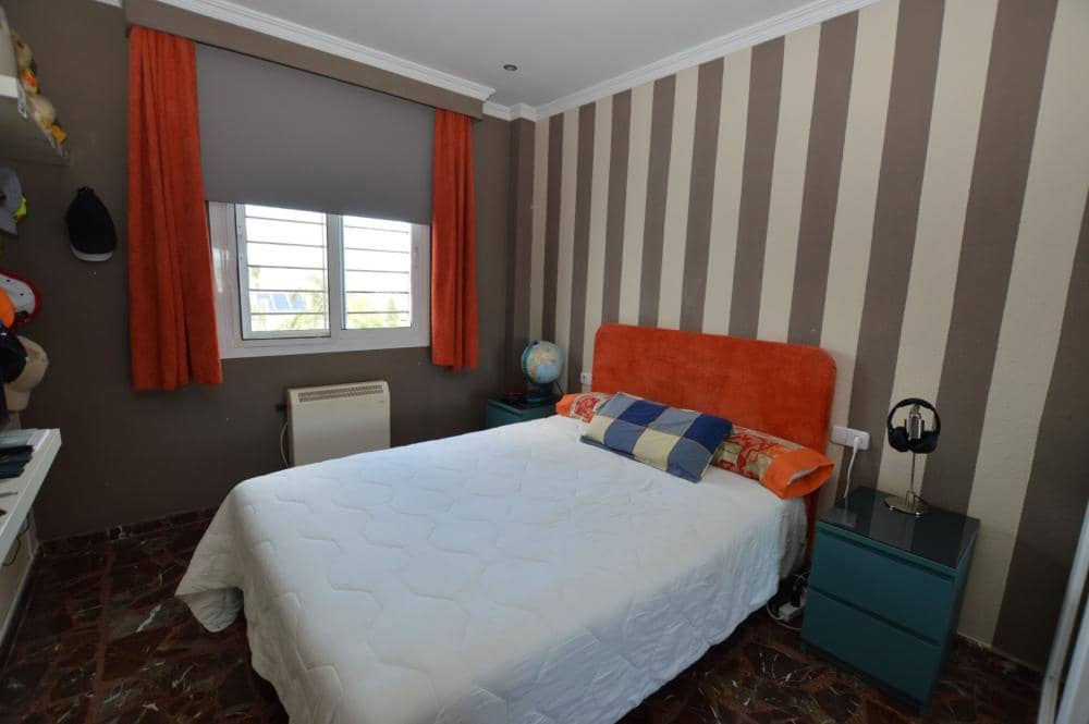 4 sypialnia Willa na sprzedaż w Alhaurin de la Torre z basenem - 825 000 € (Ref: 8600897)