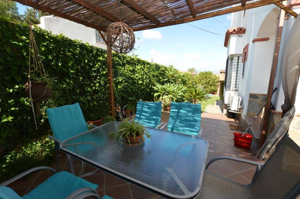 4 sypialnia Willa na sprzedaż w Alhaurin de la Torre z basenem - 825 000 € (Ref: 8600897)