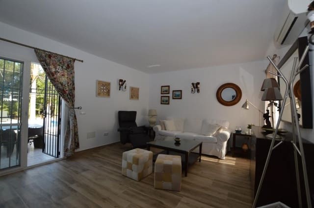 3 quarto Moradia para arrendar em Alhaurín el Grande com piscina garagem - 1 700 € (Ref: 8790990)