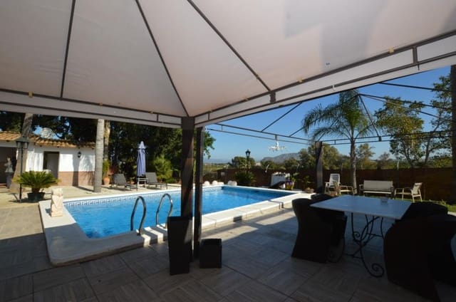 3 quarto Moradia para arrendar em Alhaurín el Grande com piscina garagem - 1 700 € (Ref: 8790990)