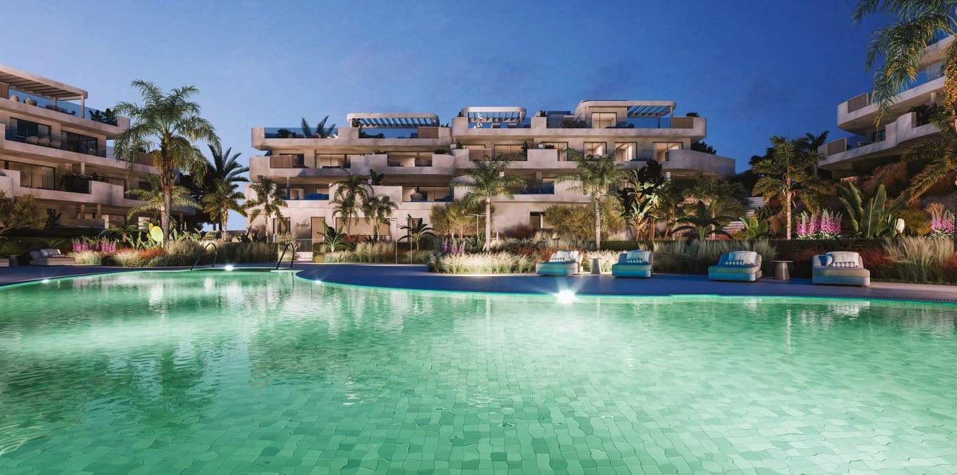 3 bedroom Apartment for sale in Estepona with pool - € 695,000 (Ref: 9311492)