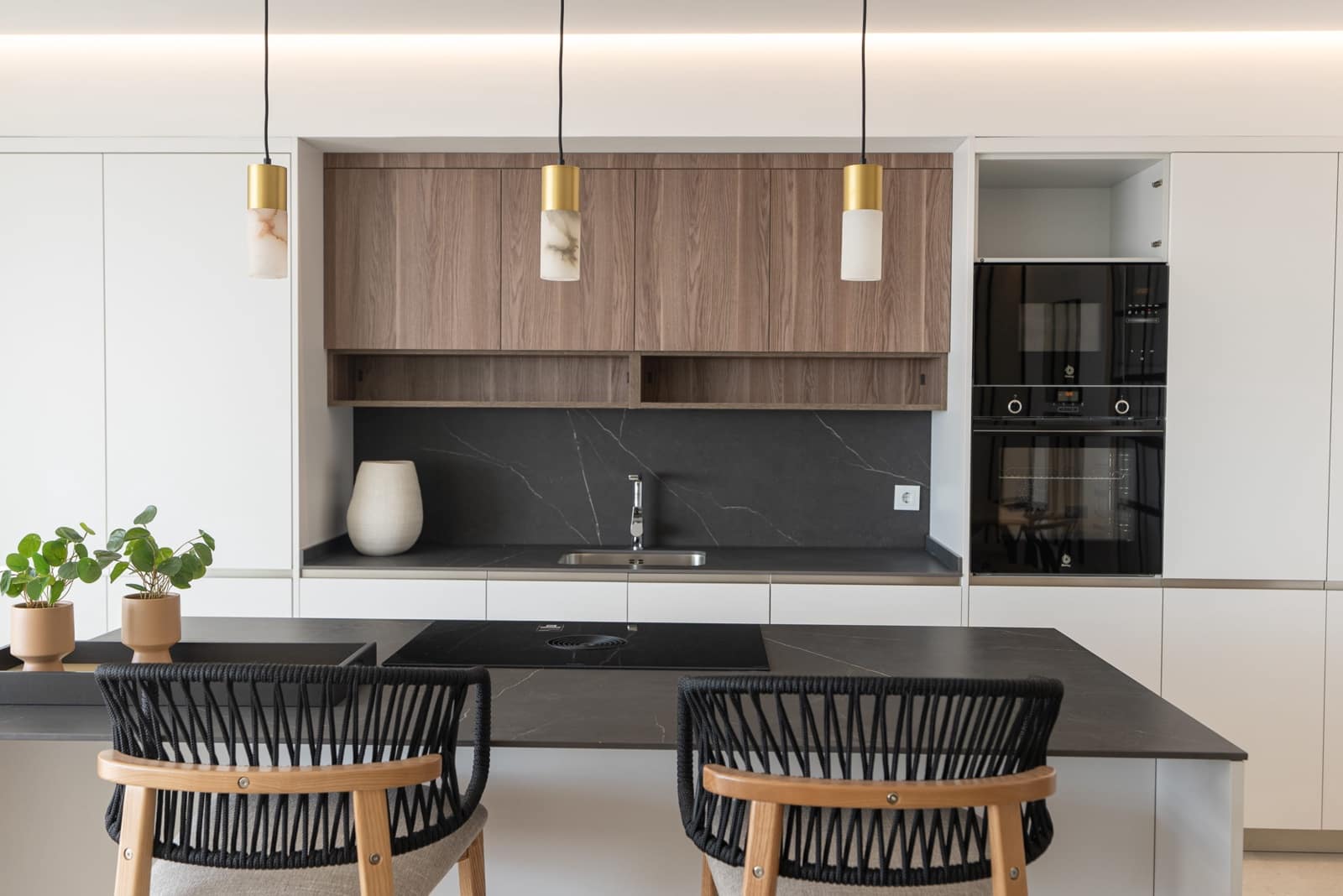 Apartamento de 2 habitaciones en New Golden Mile en venta con piscina - 847.000 € (Ref: 9311503)