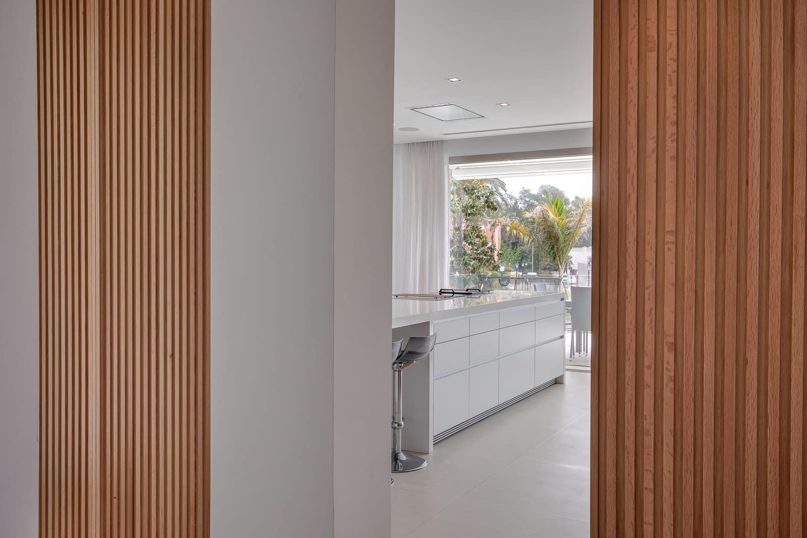 4 bedroom Villa for sale in Marbella with pool - € 2,950,000 (Ref: 9311687)