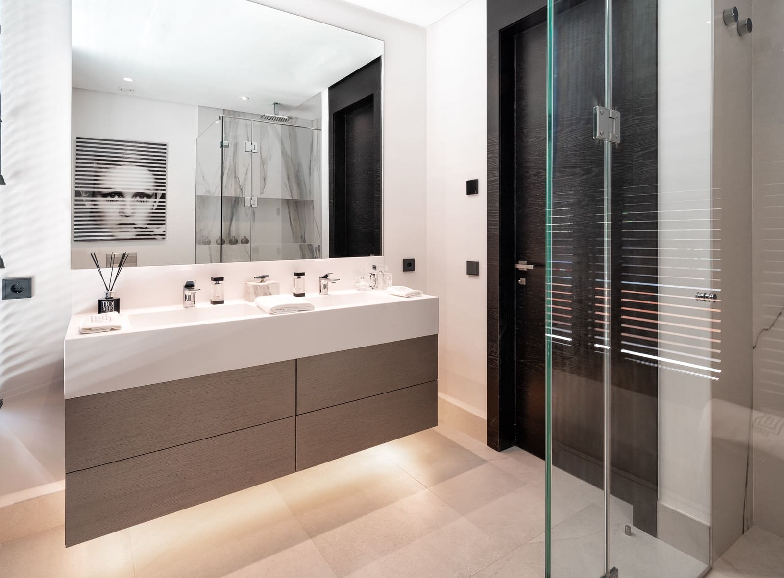 Apartamento de 3 habitaciones en Marbella en venta con piscina - 3.500.000 € (Ref: 9311732)