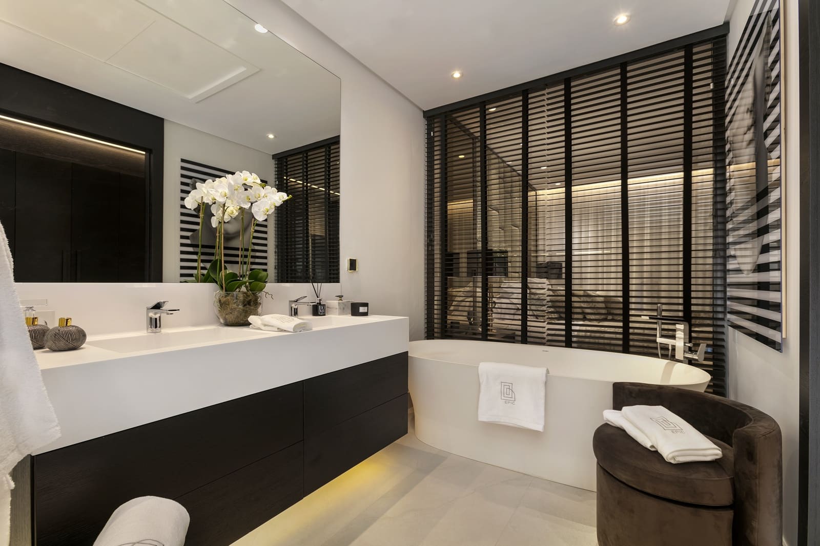 Apartamento de 3 habitaciones en Marbella en venta con piscina - 3.500.000 € (Ref: 9311732)