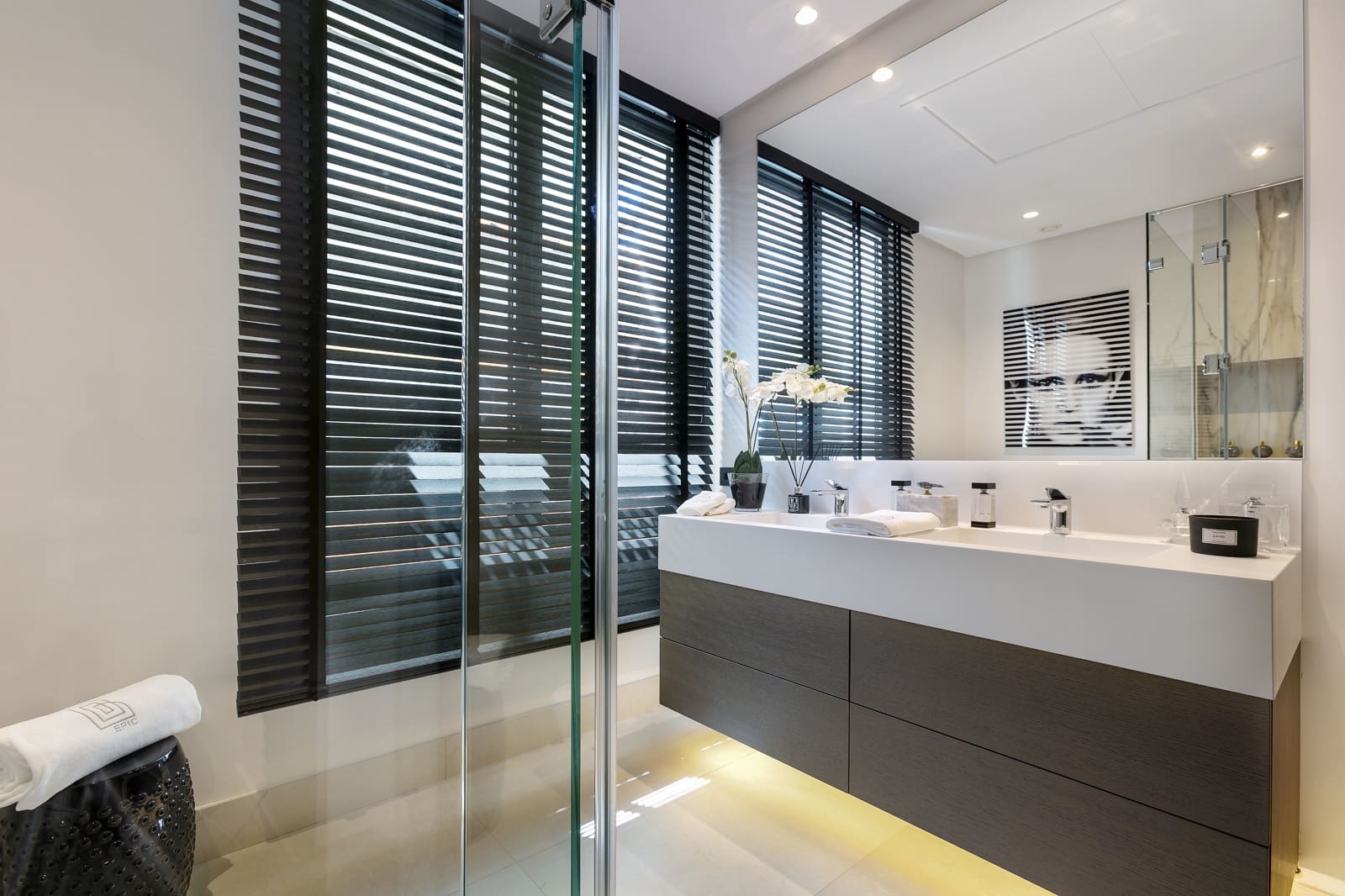 Apartamento de 3 habitaciones en Marbella en venta con piscina - 3.500.000 € (Ref: 9311732)