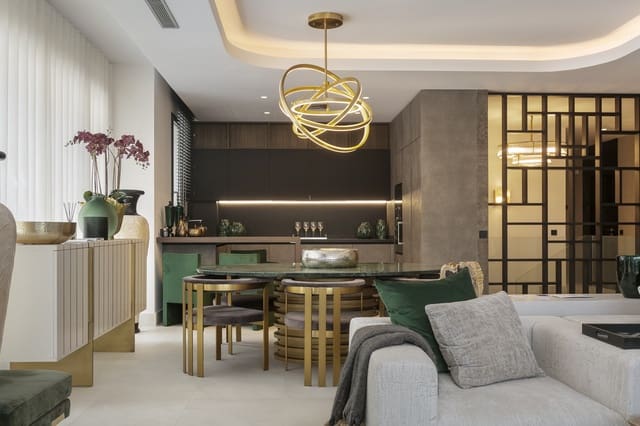 Apartamento de 3 habitaciones en Marbella en venta con piscina - 3.500.000 € (Ref: 9311732)