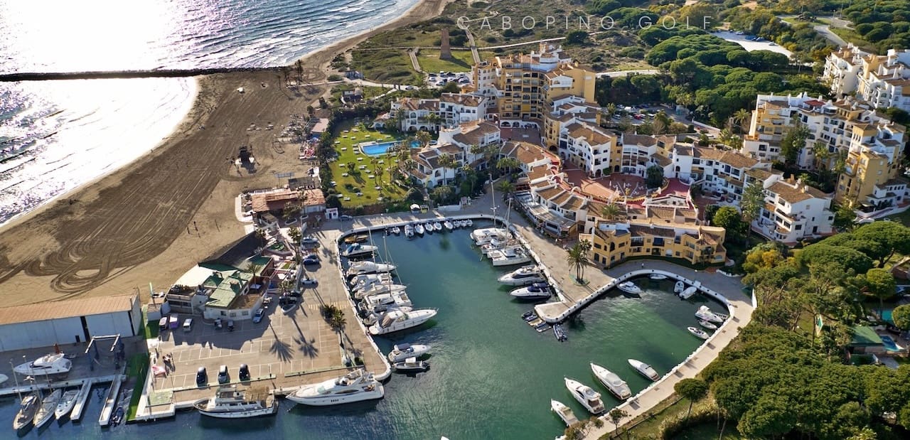 3 bedroom Apartment for sale in Marbella with pool - € 1,250,000 (Ref: 9311841)