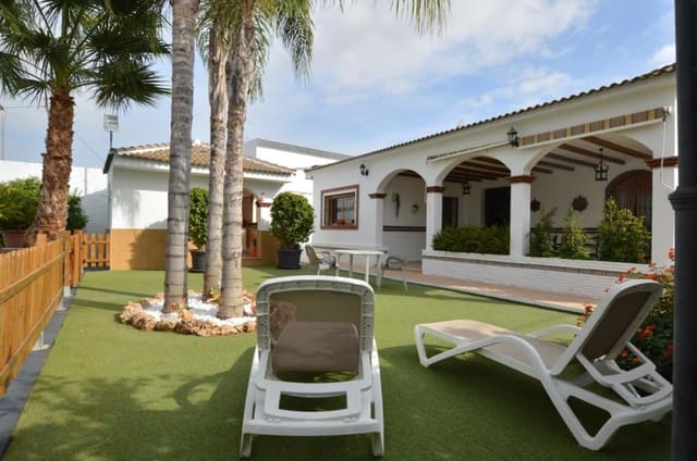 3 camera da letto Villa da affittare in Alhaurín el Grande con piscina - 1.800 € (Rif: 9312023)