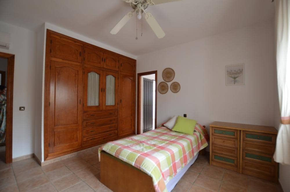 3 bedroom Villa for rent in Alhaurin el Grande with pool - € 1,800 (Ref: 9312023)