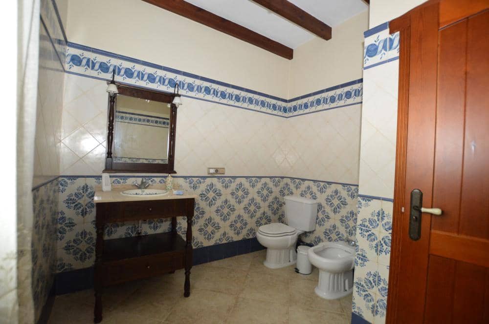 5 bedroom Villa for rent in Alhaurin el Grande with pool - € 3,300 (Ref: 9522830)