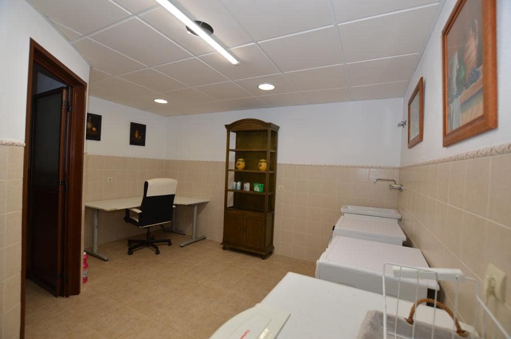 5 bedroom Villa for rent in Alhaurin el Grande with pool - € 3,300 (Ref: 9522830)