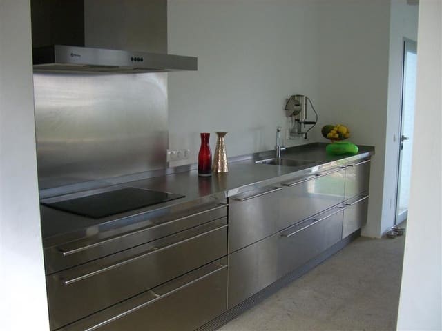 Villa/Maison de 4 chambres à louer à Alhaurín el Grande avec piscine - 2 000 € (Ref: 9609925)