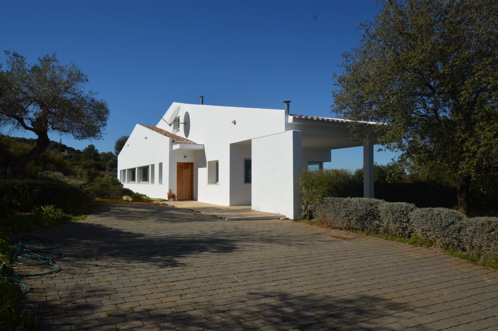 4 bedroom Villa for rent in Alhaurin el Grande with pool - € 2,000 (Ref: 9609925)