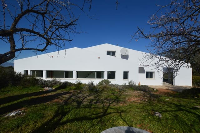 Villa/Maison de 4 chambres à louer à Alhaurín el Grande avec piscine - 2 000 € (Ref: 9609925)