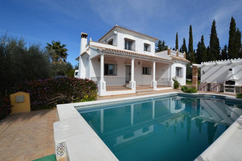 3 bedroom Villa for rent in Alhaurin el Grande with pool - € 1,600 (Ref: 9610191)