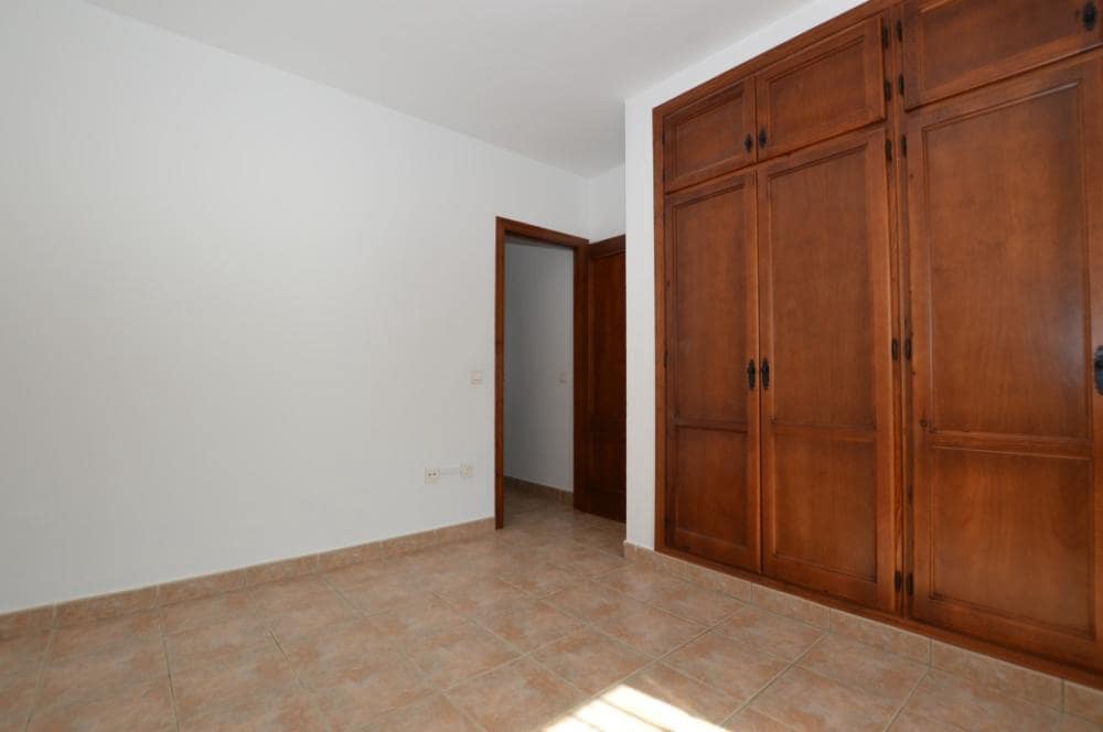 3 bedroom Villa for rent in Alhaurin el Grande with pool - € 1,800 (Ref: 9610604)