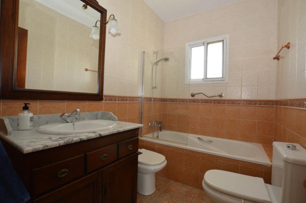 3 bedroom Villa for rent in Alhaurin el Grande with pool - € 1,800 (Ref: 9610604)