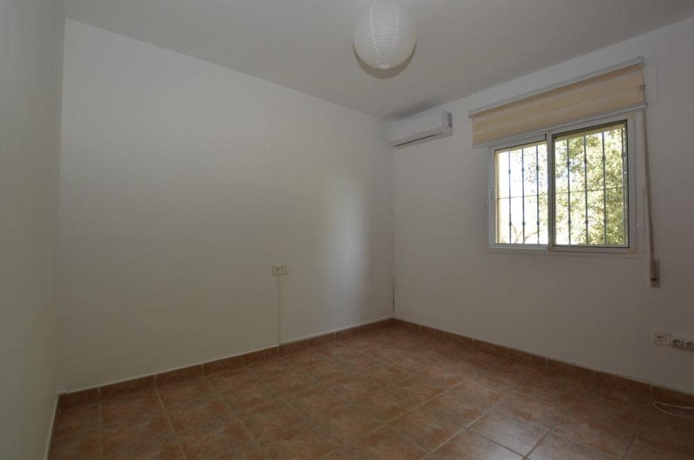 3 bedroom Villa for rent in Alhaurin el Grande with pool - € 1,800 (Ref: 9610604)