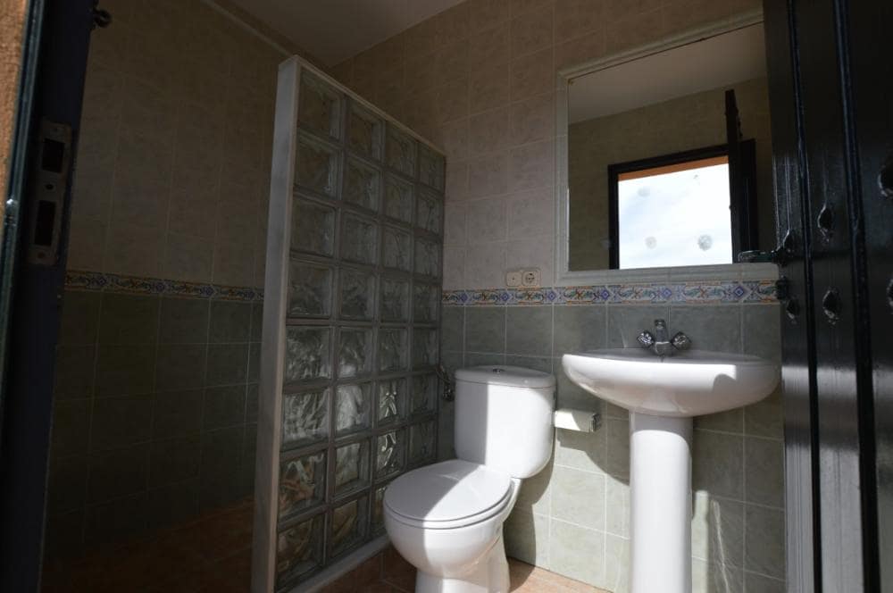 3 bedroom Villa for rent in Alhaurin el Grande with pool - € 1,800 (Ref: 9610604)