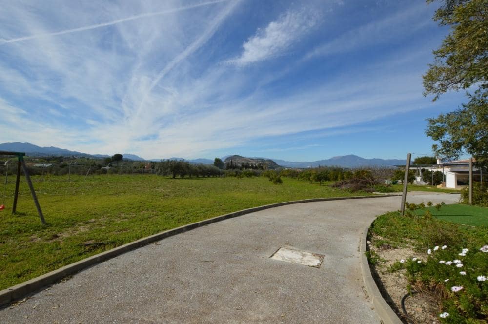 3 bedroom Villa for rent in Alhaurin el Grande with pool - € 1,800 (Ref: 9610604)