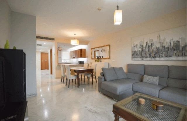 2 makuuhuone Huoneisto vuokrattavana paikassa Alhaurín de la Torre mukana uima-altaan - 1 500 € (Ref: 9650620)