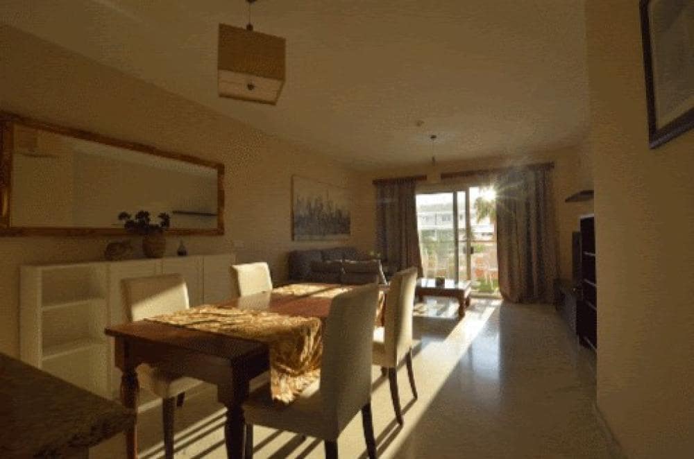 2 makuuhuone Huoneisto vuokrattavana paikassa Alhaurin de la Torre mukana uima-altaan - 1 500 € (Ref: 9650620)