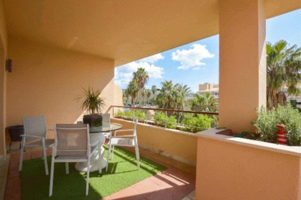 2 makuuhuone Huoneisto vuokrattavana paikassa Alhaurin de la Torre mukana uima-altaan - 1 500 € (Ref: 9650620)