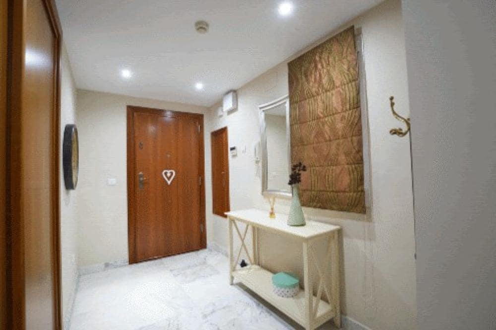 2 makuuhuone Huoneisto vuokrattavana paikassa Alhaurin de la Torre mukana uima-altaan - 1 500 € (Ref: 9650620)