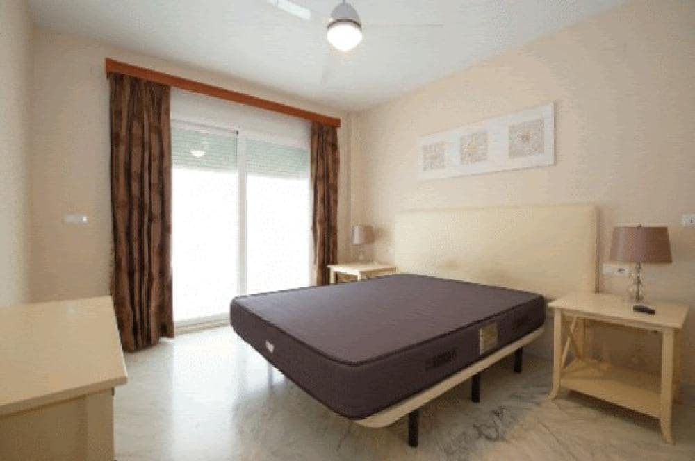 2 makuuhuone Huoneisto vuokrattavana paikassa Alhaurin de la Torre mukana uima-altaan - 1 500 € (Ref: 9650620)