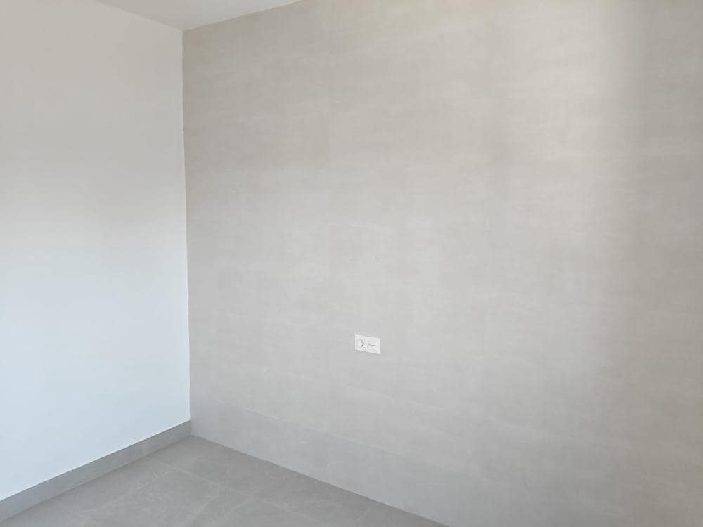 Chalet de 2 habitaciones en Alhaurín el Grande en alquiler - 1.300 € (Ref: 9687597)