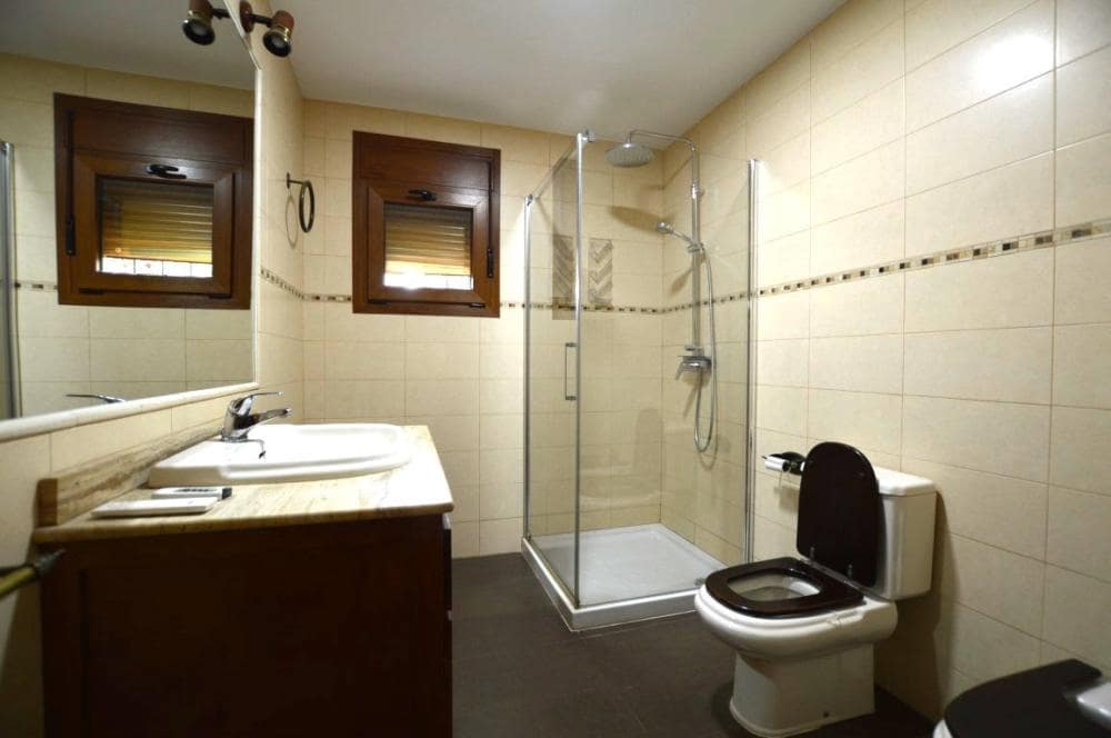 3 bedroom Villa for rent in Alhaurin de la Torre with pool - € 3,000 (Ref: 9733745)