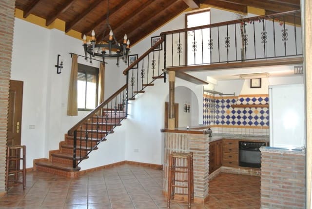 3 slaapkamer Villa te huur in Alhaurín el Grande met zwembad garage - € 1.900 (Ref: 9824118)