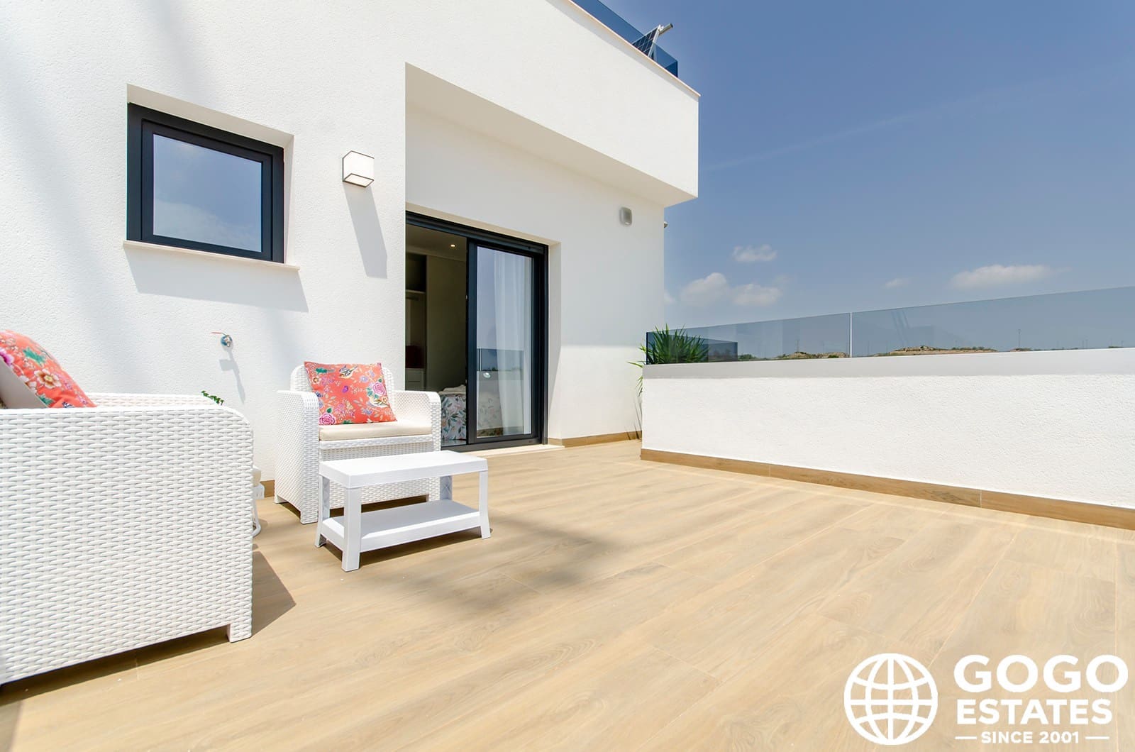 3 quarto Moradia Geminada para venda em Orihuela - 405 000 € (Ref: 10008433)
