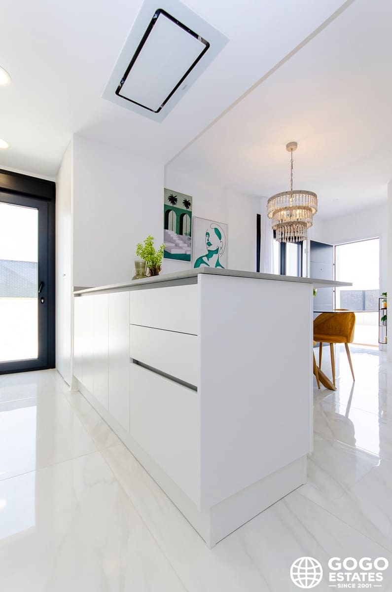 3 quarto Moradia Geminada para venda em Orihuela com piscina garagem - 395 000 € (Ref: 10008434)