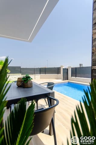 Pareado de 3 habitaciones en Desamparados - Hurchillo - Torremendo, Orihuela en venta con piscina garaje - 395.000 € (Ref: 10008434)