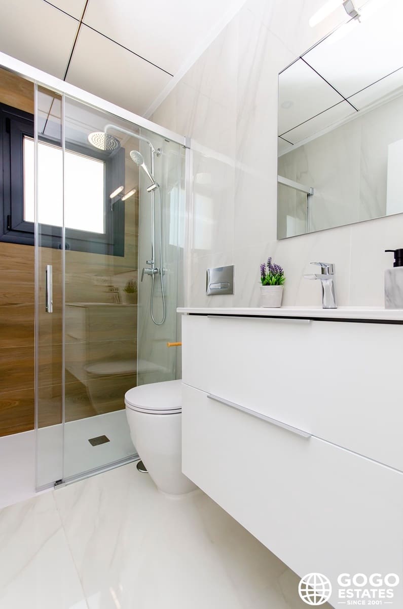 3 quarto Moradia Geminada para venda em Orihuela com piscina garagem - 395 000 € (Ref: 10008434)